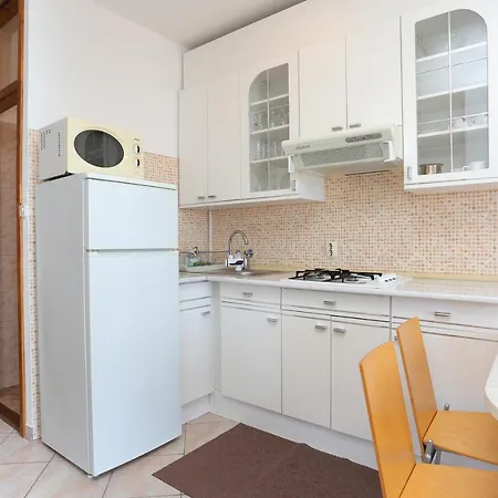 By The Sea Okrug Donji, Ciovo - 16657 Apartment *